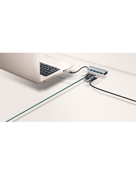 trust-hub-4-port-usb-32-halyx-23327-halyx-aluminium-4-port-usb-32-hub-halyx-aluminium-4-port-14.jpg