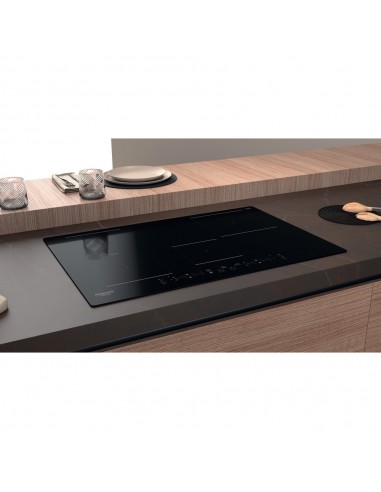 pc-hotpoint-hb-0577b-ne-8.jpg