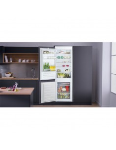fr-hotpoint-bcb-7030-d-s2-1.jpg 2