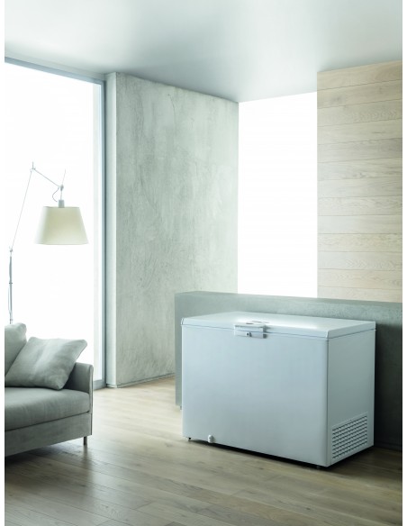 whirlpool-congoriwhe25332-2-e-251lt-elettronico-congelamento-rapido-sistdrenaggio-acqua-5.jpg