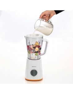 ariete-frullatore-576-bianco-1.jpg 2