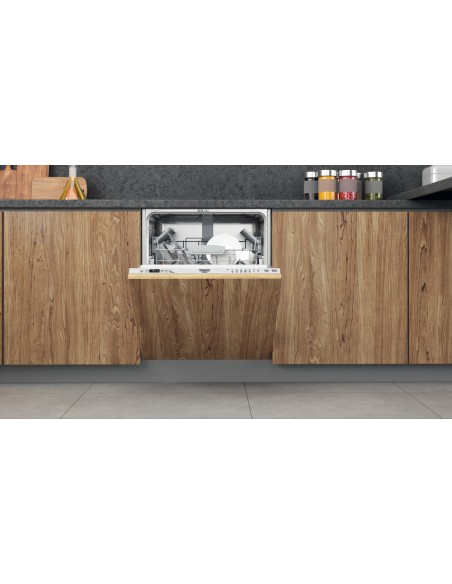 ls-hotpoint-hi-5030-w-14.jpg