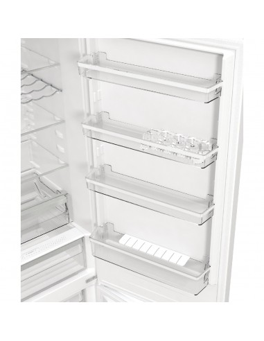 combi-200-white-classe-c-9.jpg