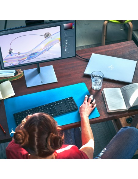 hp-nb-wks-zbook-firefly-16-g10-i7-1365u-32gb-1x32gb-2tb-ssd-nvidia-rtx-a500-4gb-win-11-pro-12.jpg