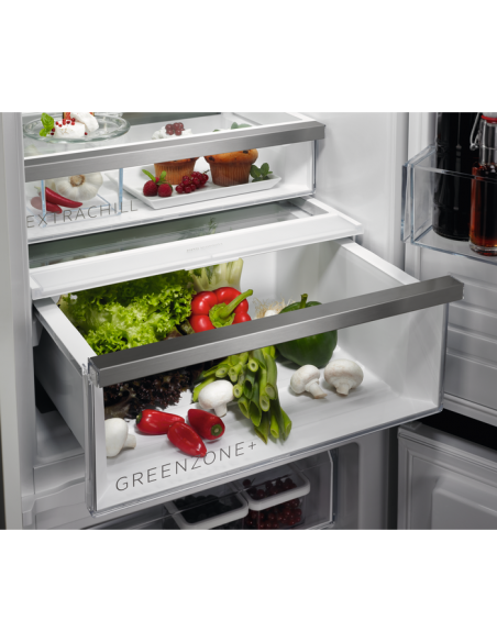 aeg-frigo-incasso-tsc8m181cs-frigo-186-l-cap-cong-62-l-3-ripiani-in-vetro-classe-c-9.jpg