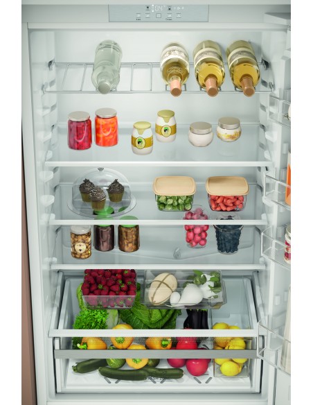 hotpoint-frigobcb-4020-e-largo-69cm-lf-h-p-l-1935x545x69-cm322115ltlow-frost-3.jpg