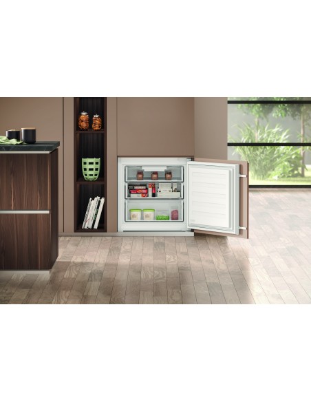 hotpoint-frigobcb-4020-e-largo-69cm-lf-h-p-l-1935x545x69-cm322115ltlow-frost-10.jpg