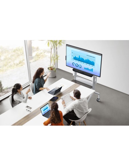 55-4k-conference-room-montr-p5525qc-9.jpg