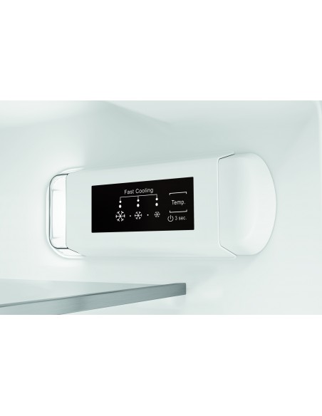 fr-hotpoint-bcb-7030-s-e-2.jpg