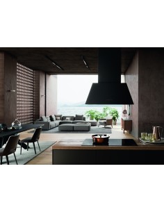 chloe-island-ci-a70-1.jpg 2