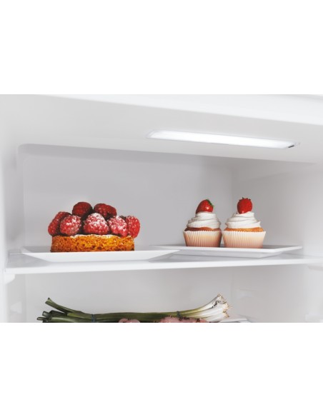 candy-frigo-cbl3518ebe-low-frost-low-frostl-x-p-x-a-mm-540x545x1772porte-rev-5.jpg
