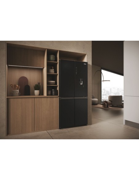 hcr3818ewpt-multidoor-disp-cle-black-1815x833x650-22.jpg