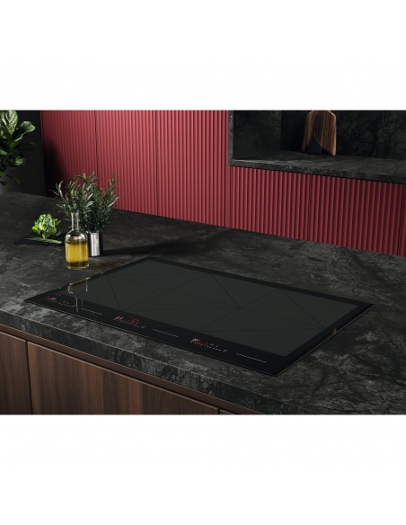 aeg-piano-cottura-tr84it00fb-induz-80cmtotal-flex-cooking-zones-6x180x220mm--3.jpg