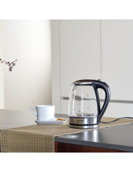 958523000-aroa-glass-2200w-3.jpg