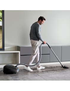 aspirapolvere-a-traino-ro4931-1.jpg 2