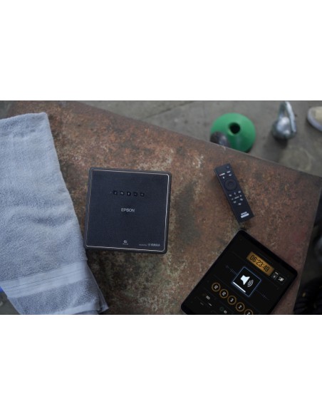 epson-videoproiettore-ef-12-65.jpg
