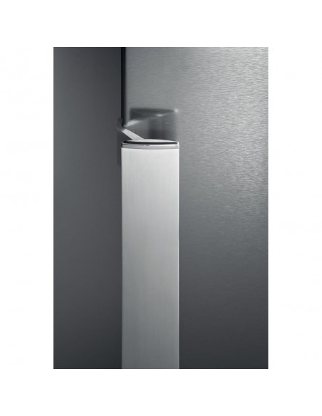 frigo-2p-419lt-cee-nofrost-dispbev-inox-ottico-5.jpg