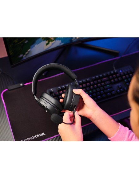 gxt491-fayzo-wireless-headset-blk-11.jpg