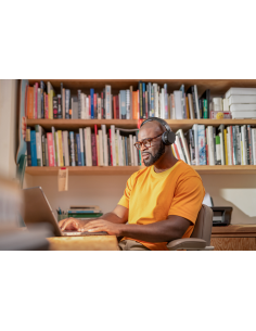 cuffia-over-ear-wireless-black-1.jpg 2