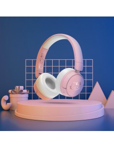 hello-kitty-kids-bt-headphones-1.jpg 2