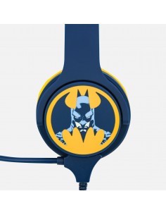 batman-interactive-headphones-1.jpg 2