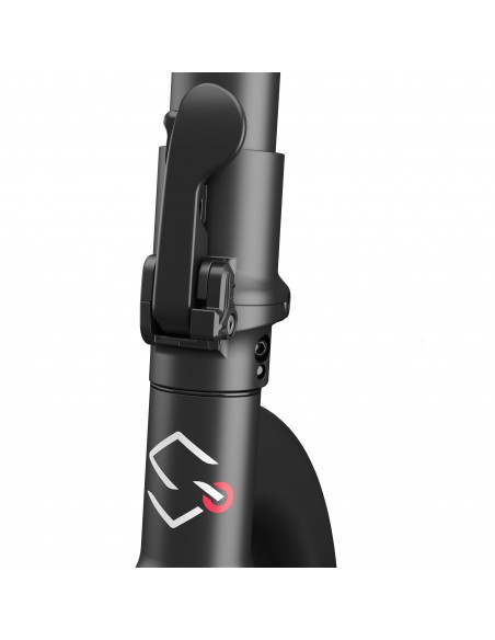 e-scooter-con-display-integrato-6.jpg