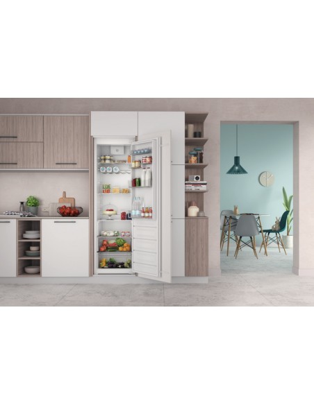 frigo-inc-1p-306lt-h177-luce-led-traino-7.jpg
