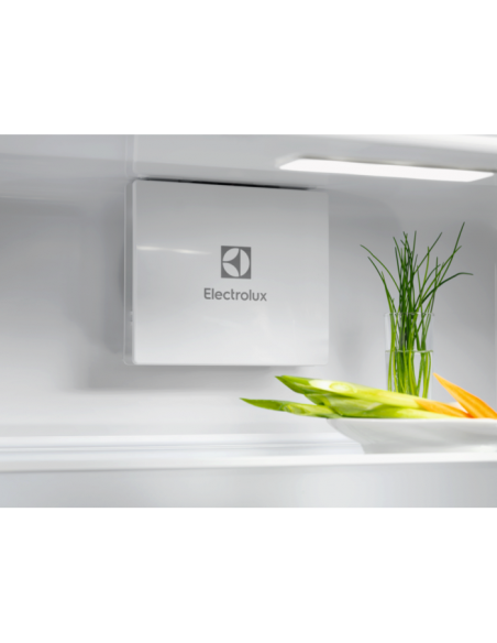 fr-electrolux-krd6de18s1-3.jpg
