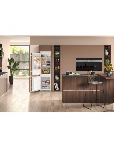 combi-inc-273lt-h177cm-cee-statico-less-frost-4.jpg