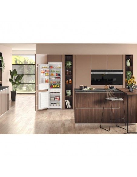 combi-inc-273lt-h177cm-cee-statico-less-frost-4.jpg