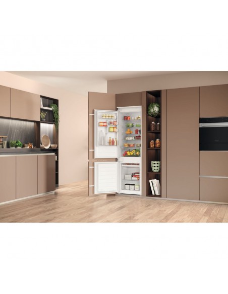 combi-inc-273lt-h177cm-cee-statico-less-frost-5.jpg