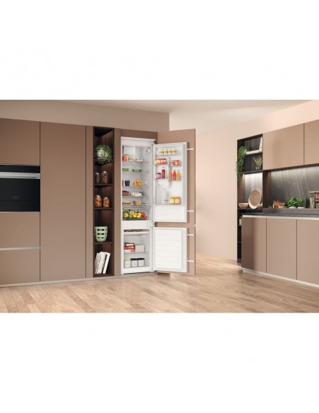 combi-inc300lt-h1935cm-cee-vent-conglowfrost-5.jpg