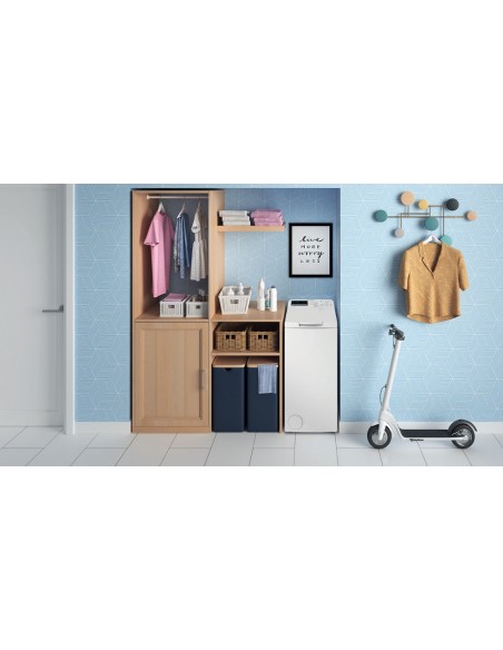 lavatrice-ca-7kg-1200g-b-inv-displ-pushopen-3.jpg