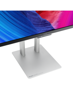 proart-32-4k-uhd-qdoled-1.jpg 2